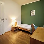 Hotel Ahead Burghotel