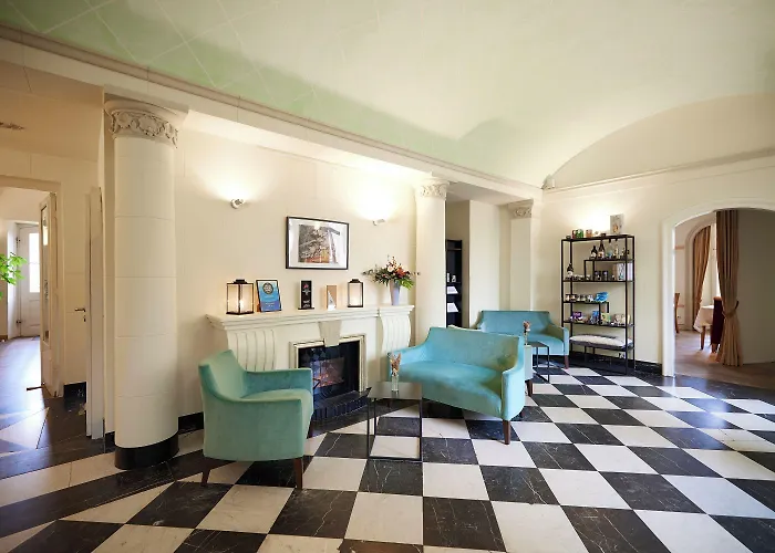 Ahead Burghotel 호텔 Lenzen